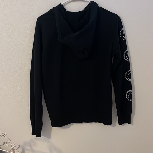 girls large volcom zip up - Picture 2 of 2
